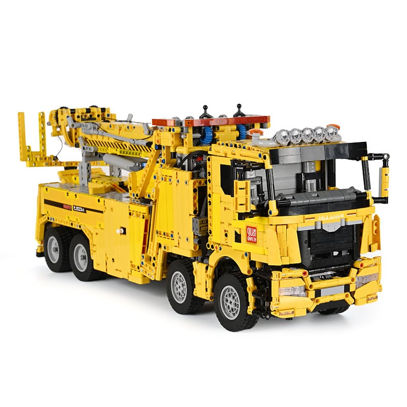 Gelber Abschlepp-LKW