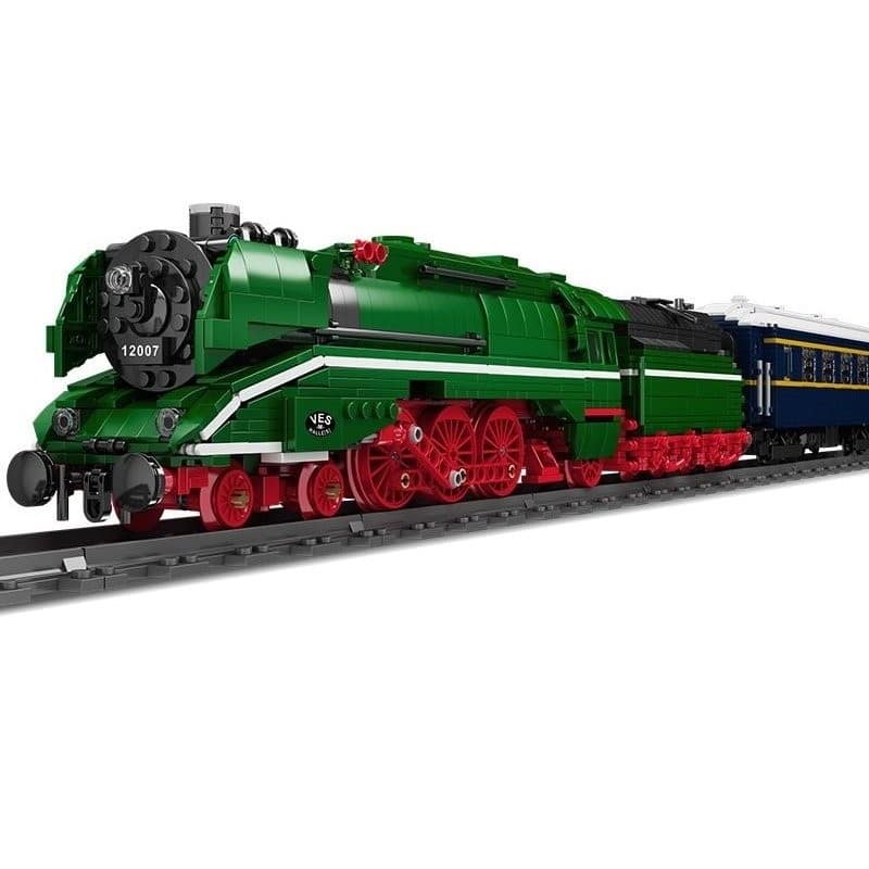 Grüne Klemmbaustein Lokomotive